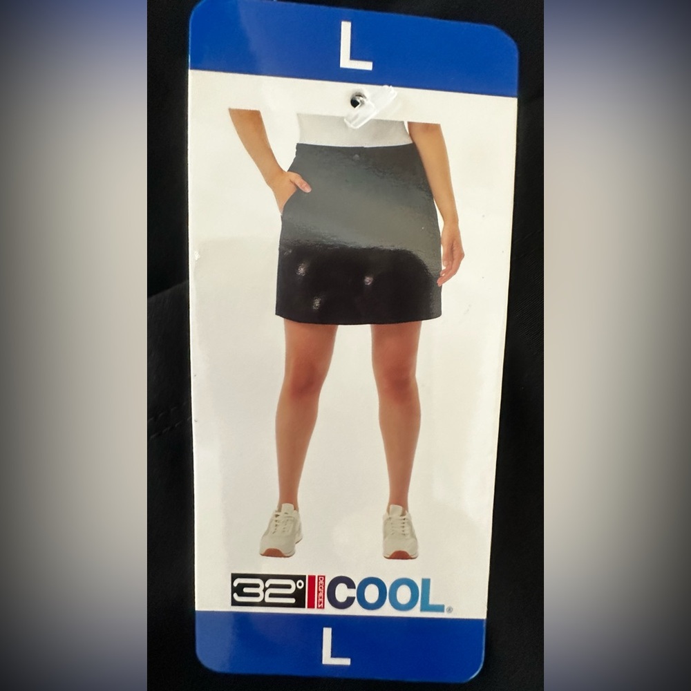 32 degrees Active Skorts.  Large , black in color.